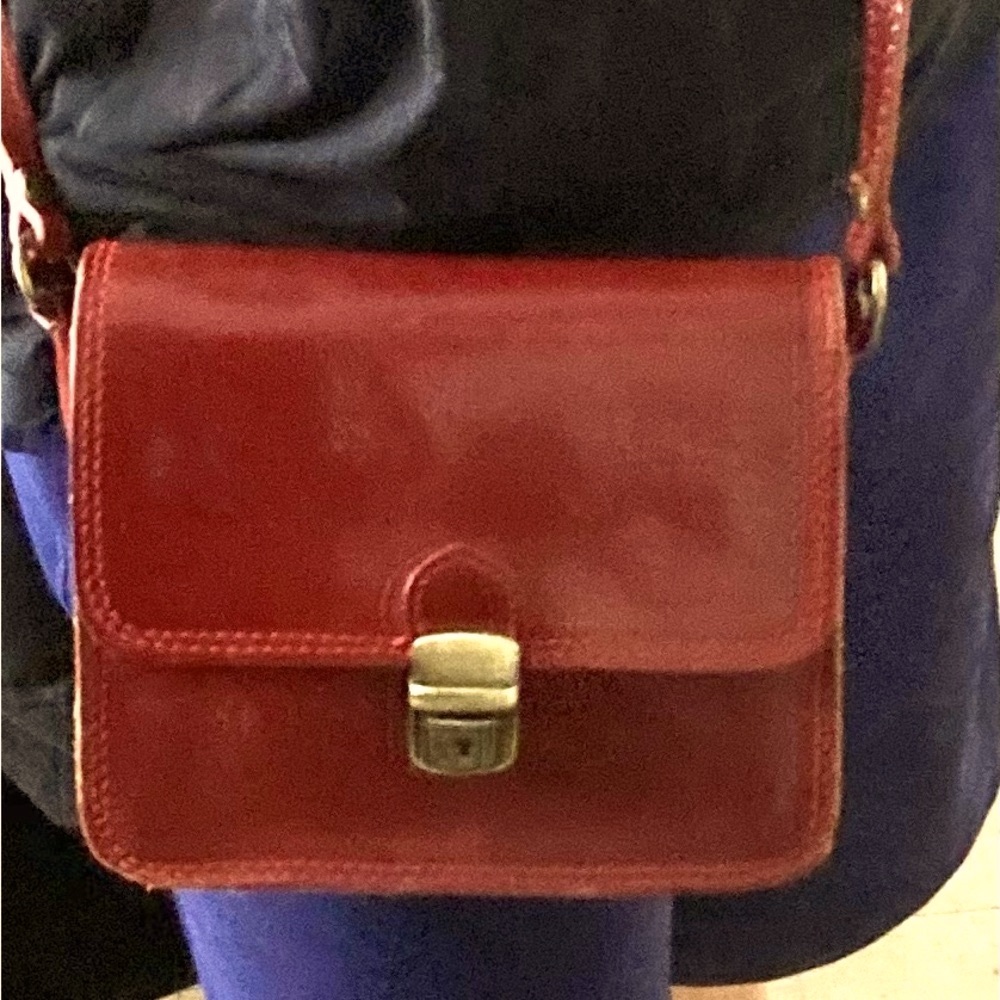 Vintage Vera Pelle Italian Leather Crossbody Purse in Red